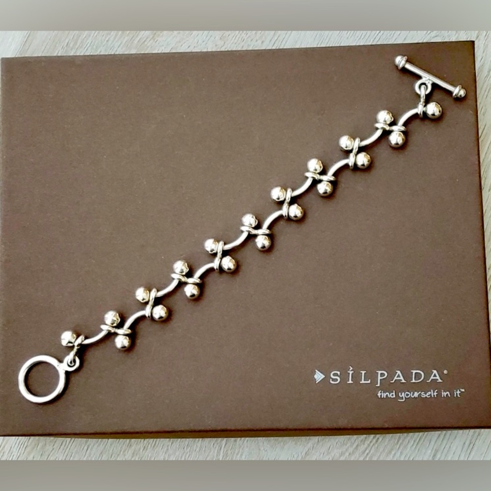 Silpada 925 Silver Iconic ‘Baby DNA’ Bead Toggle Bracelet
